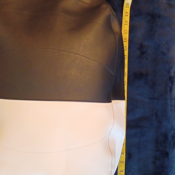 TRICKZ N TREATZ BLACK/WHITE PUMPKIN SUPER HUGE WEEKENDER NICE TRAVEL BAG - Picture 6 of 14